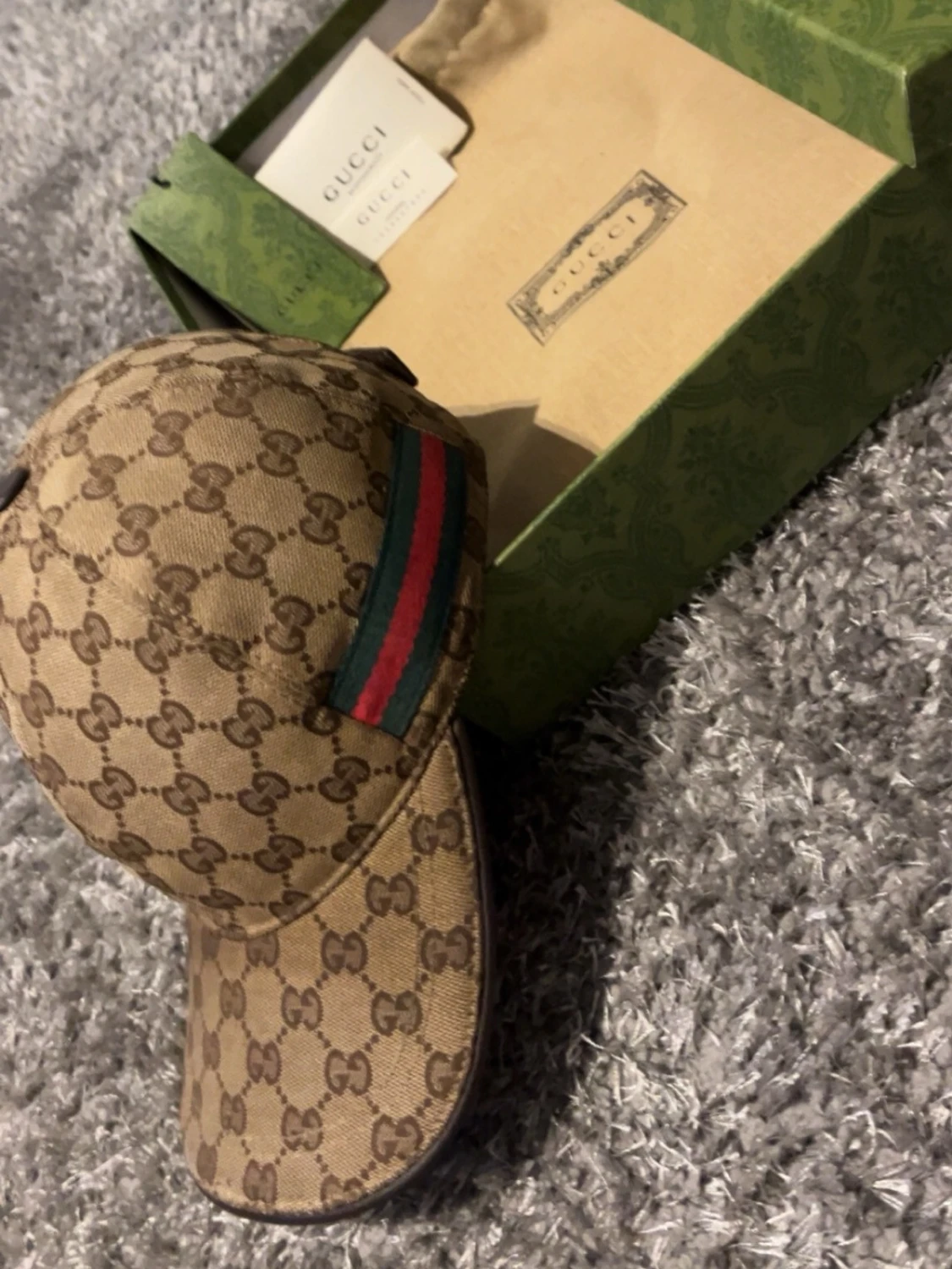 Gucci beige GG  - 1
