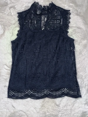 VINTAGE Stories - Så söt topp