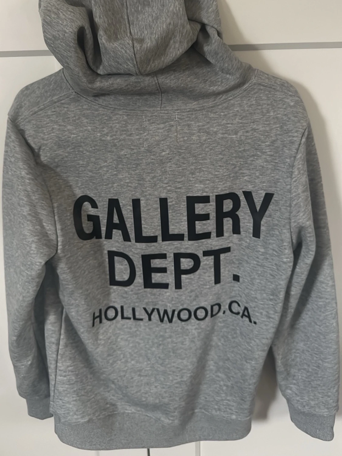 Grå hoodie från Gallery Dept. - 1