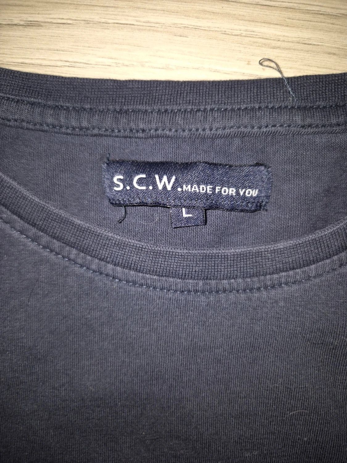 Marinblå basic t-shirt i bomull - 2