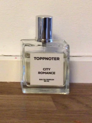 Toppnoter City Romance parfym  - Se bild hur mycket använt 