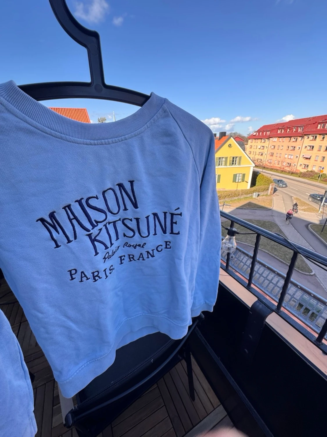 Ljusblå sweatshirt Maison Kitsuné🙌🤩 - 1
