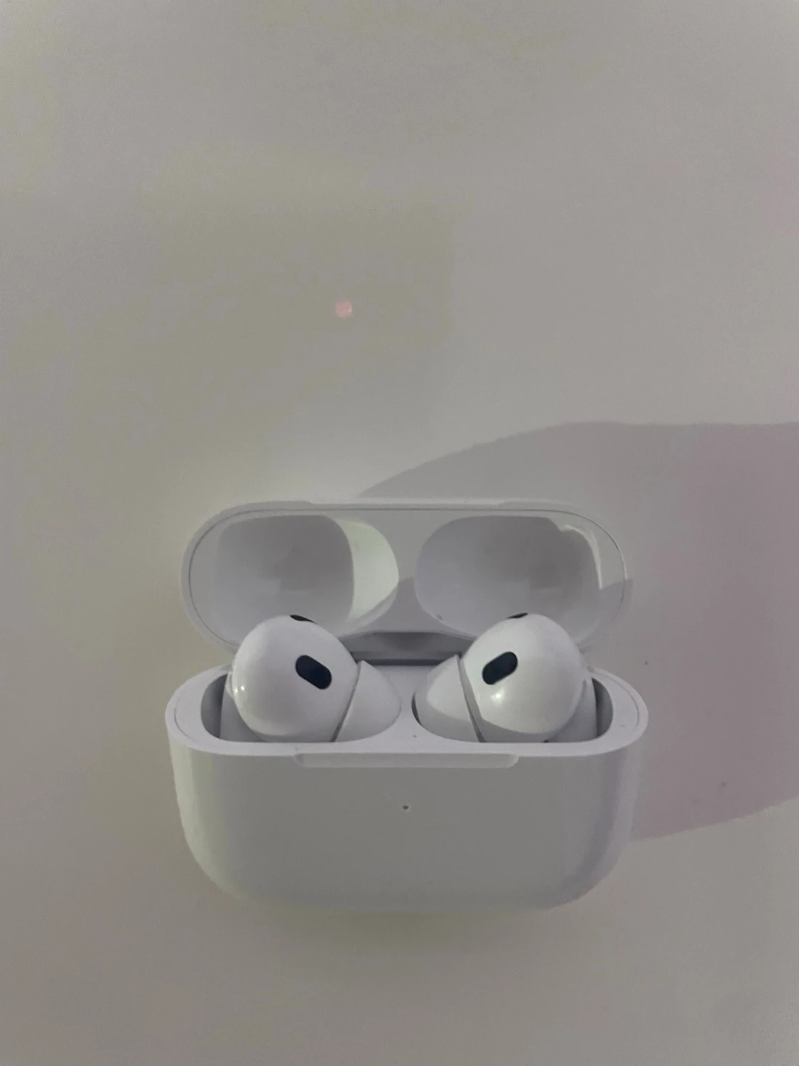 Apple AirPods Pro trådlösa hörlurar - 1