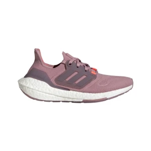 Adidas - Adidas ultra boost, storlek 39 1/3 väldigt bra skick  Nypris 2000