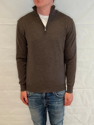 Ströms half zip  - Skick: 9.9 (använd ca 3 gånger) | 100% merinoull | köpt för 1899kr i Ströms butik, Stockholm