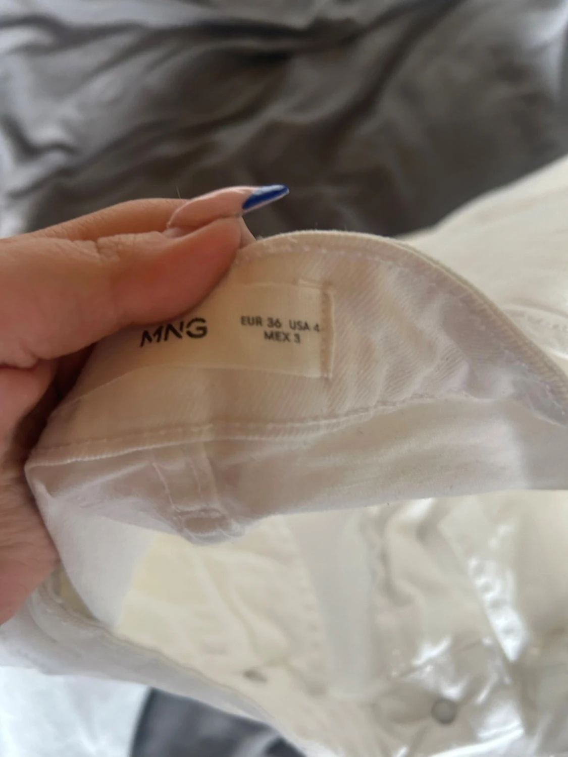 Vita bootcut jeans från MNG - 2