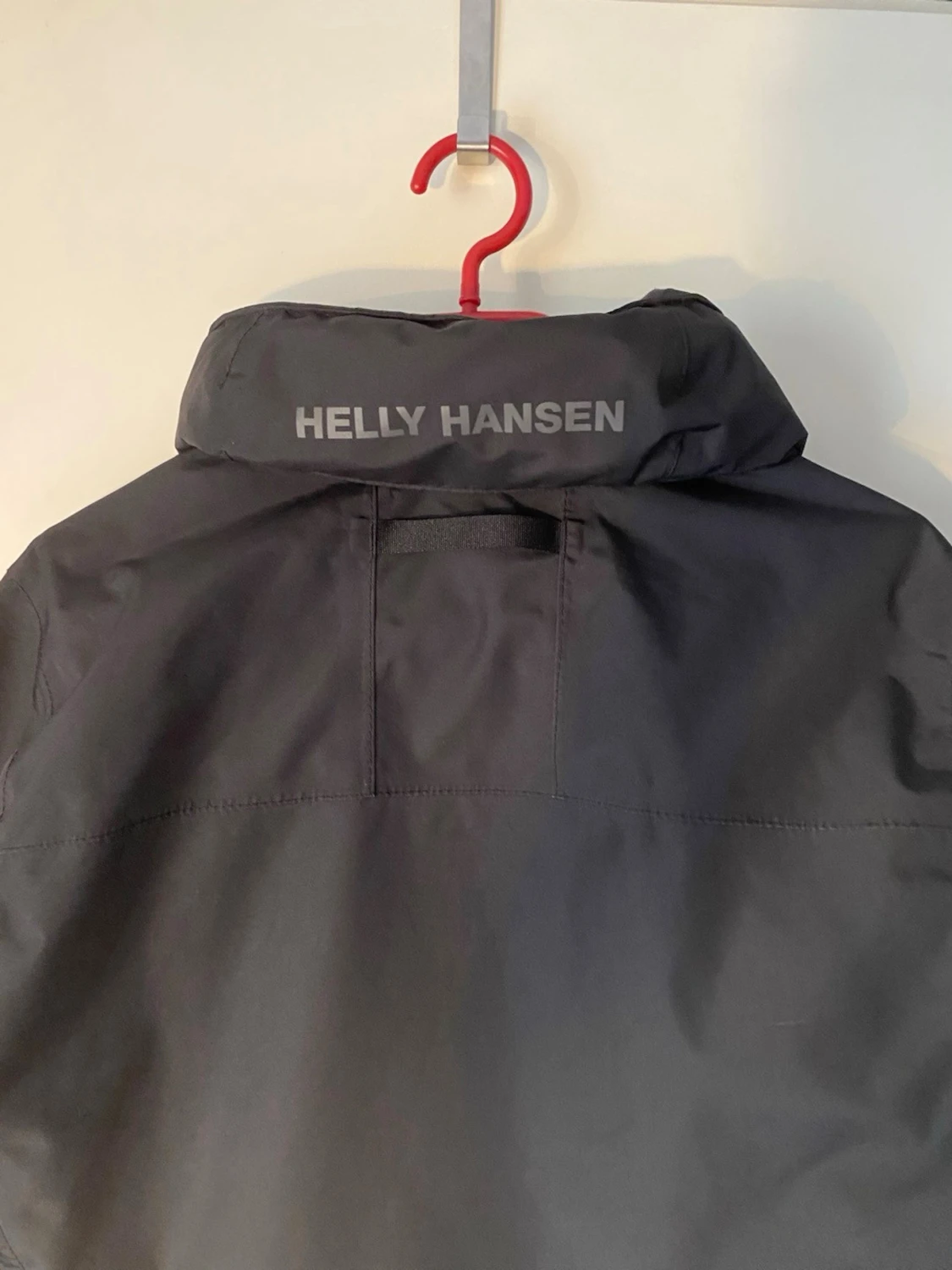 Svart Helly Hansen regnjacka - 2