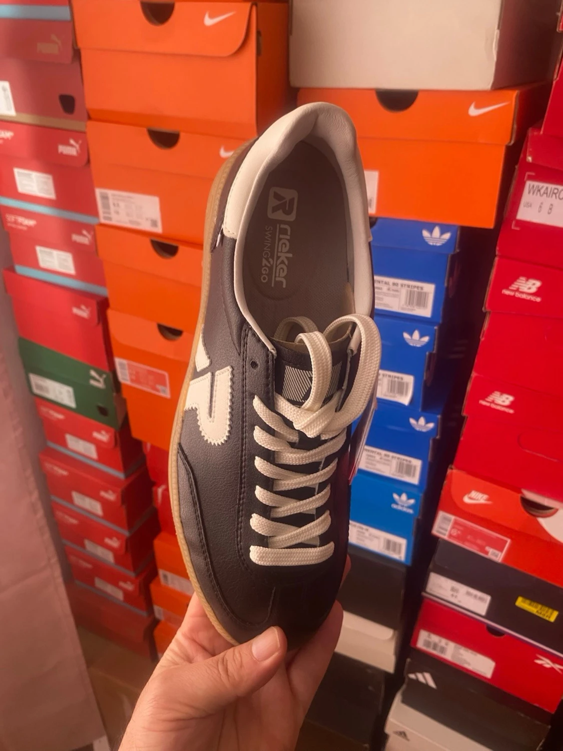 Svarta sneakers från Rieker - 2