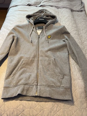 Lyle scott tröja - En helt ny lyle scott tröja inga skador eller fläckar 