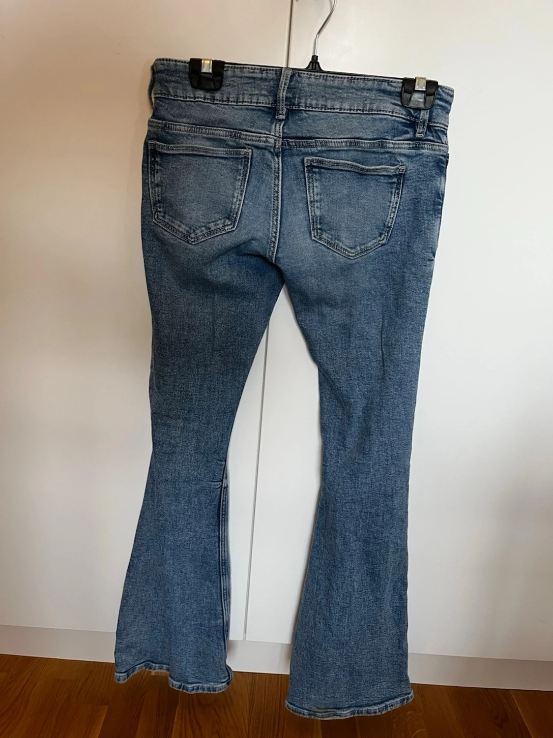 Jeans från ginatricot  - 1