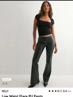 Lågmidjande skinnbyxor - Endast testade