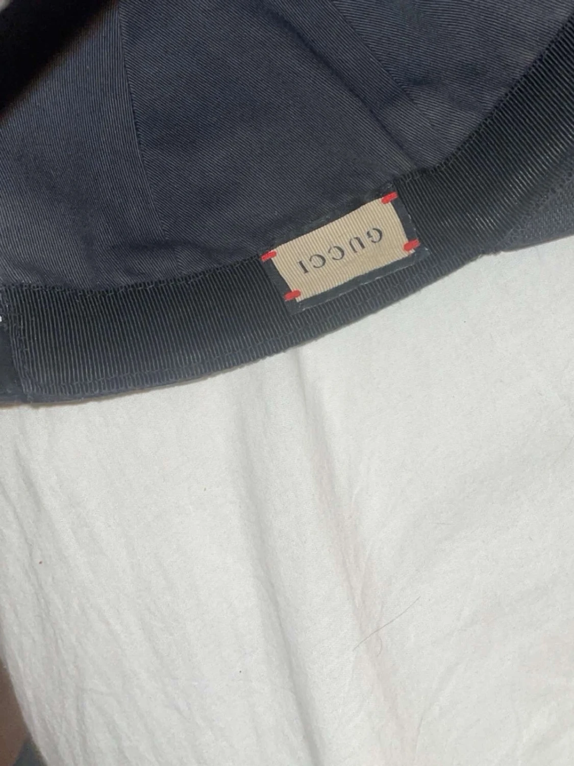 Svart Gucci keps med GG-mönster - 4