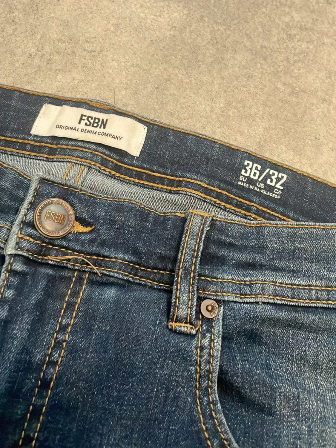 Mörkblå jeans från FSBN - 2