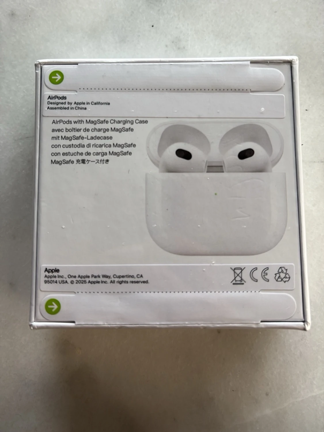 Apple AirPods med MagSafe-laddningsetui - 1