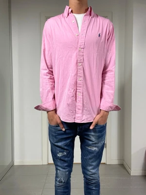 Polo Ralph Lauren skjorta  - Säljer nu denna Polo Ralph Lauren skjorta, skriv för fler bilder/frågor🙌🏼