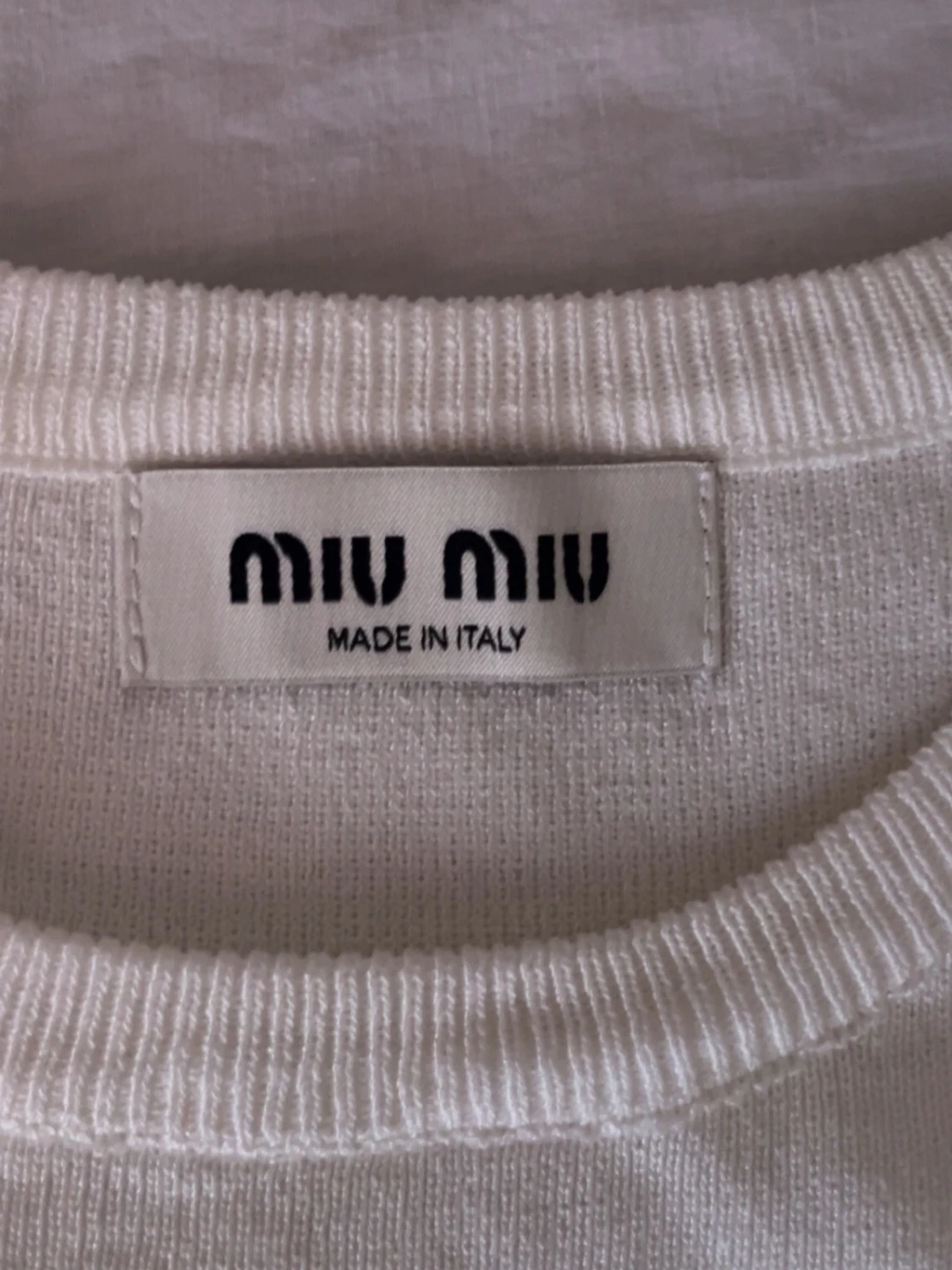 Vit linnetopp från Miu Miu - 1