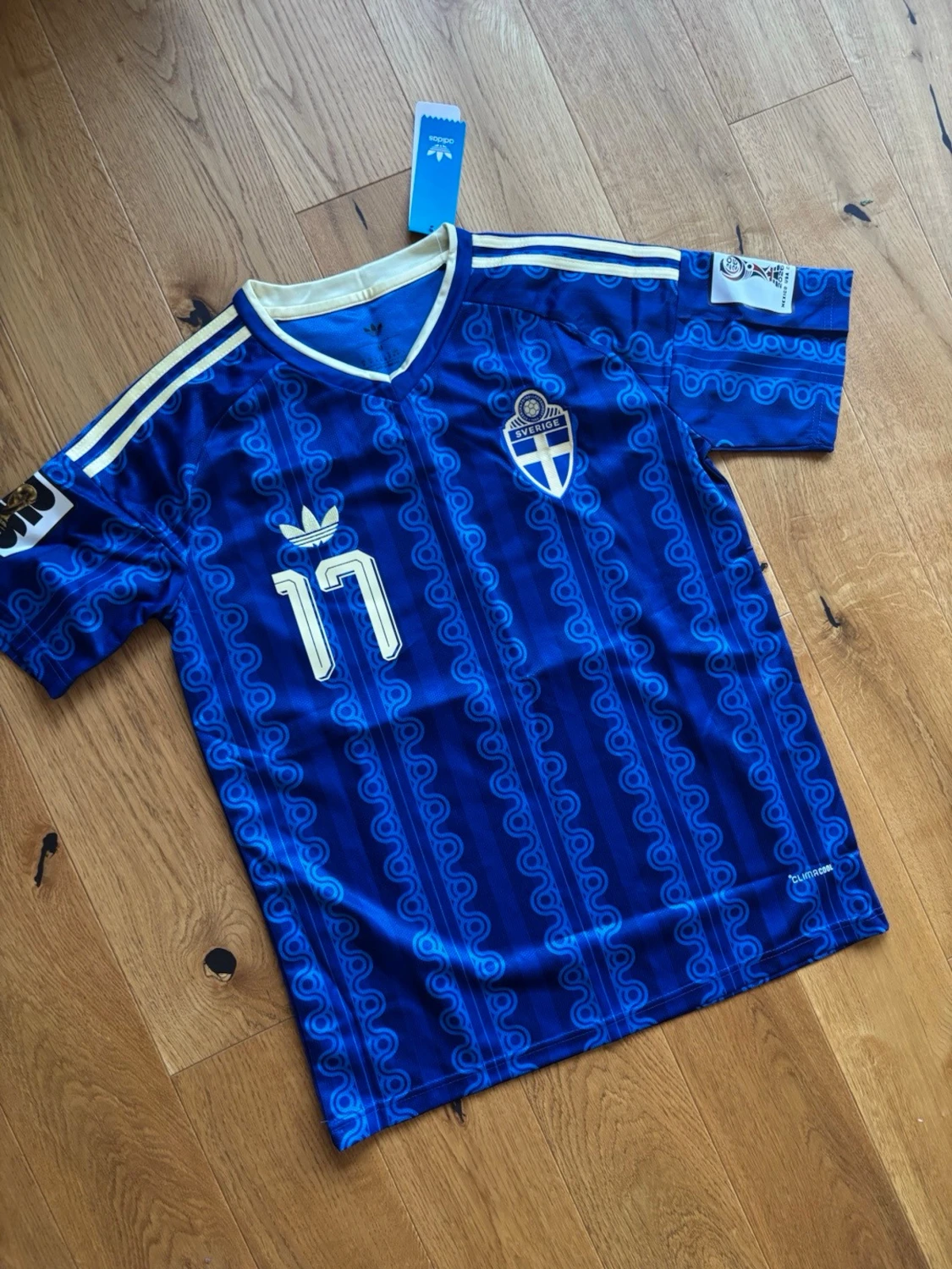 Blå Sverige fotbollströja Adidas