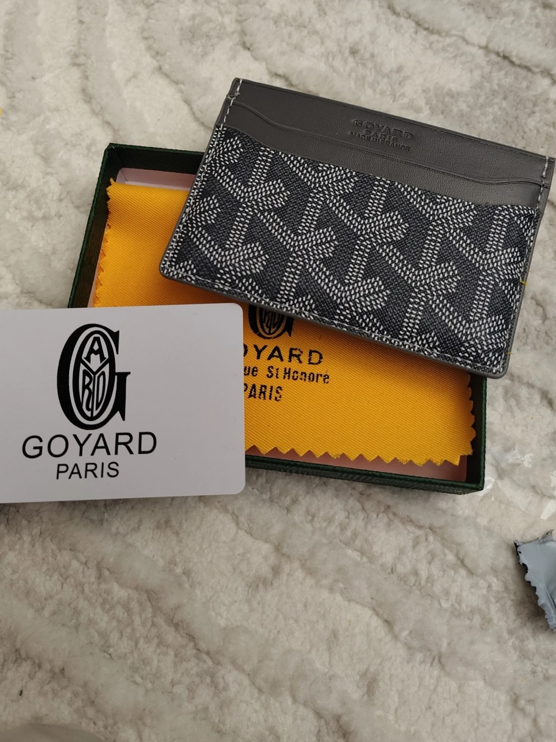 Svart kortfodral från Goy4ard 