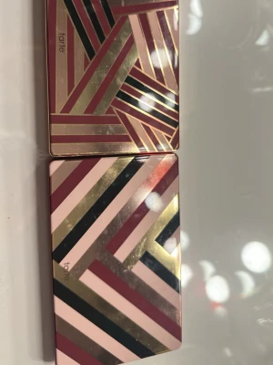 2 ögonskuggspaletter från tarte🩷 - 2 ögonskuggspaletter från tarte till salu, endast testad typ 2 gånger, båda för 380kr eller 200kr styck🤍 Skriv vid frågor och om du vill köpa en eller båda🤍