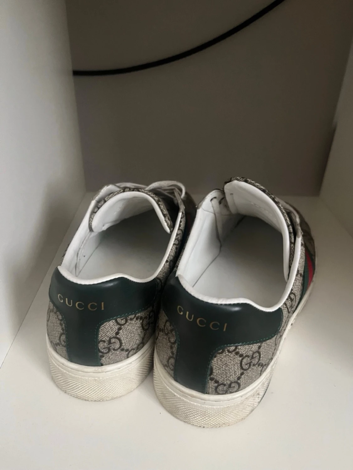 Sneakers - 1
