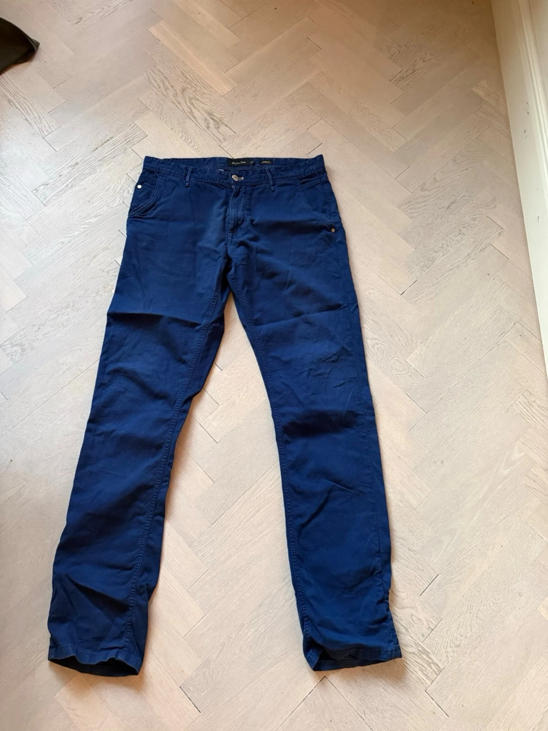 Blå chinos från Massimo Dutti