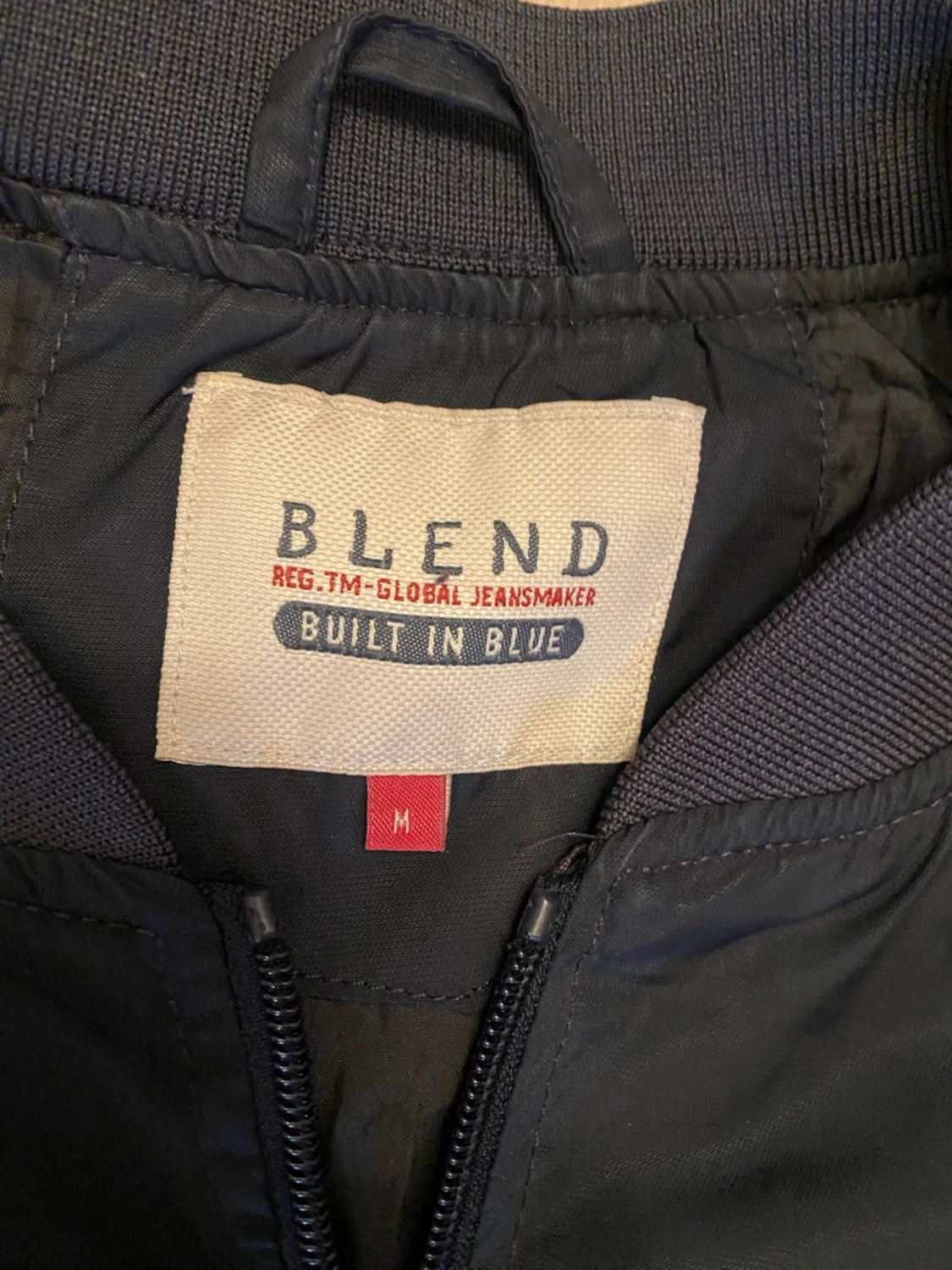 Svart bomberjacka från Blend - 2