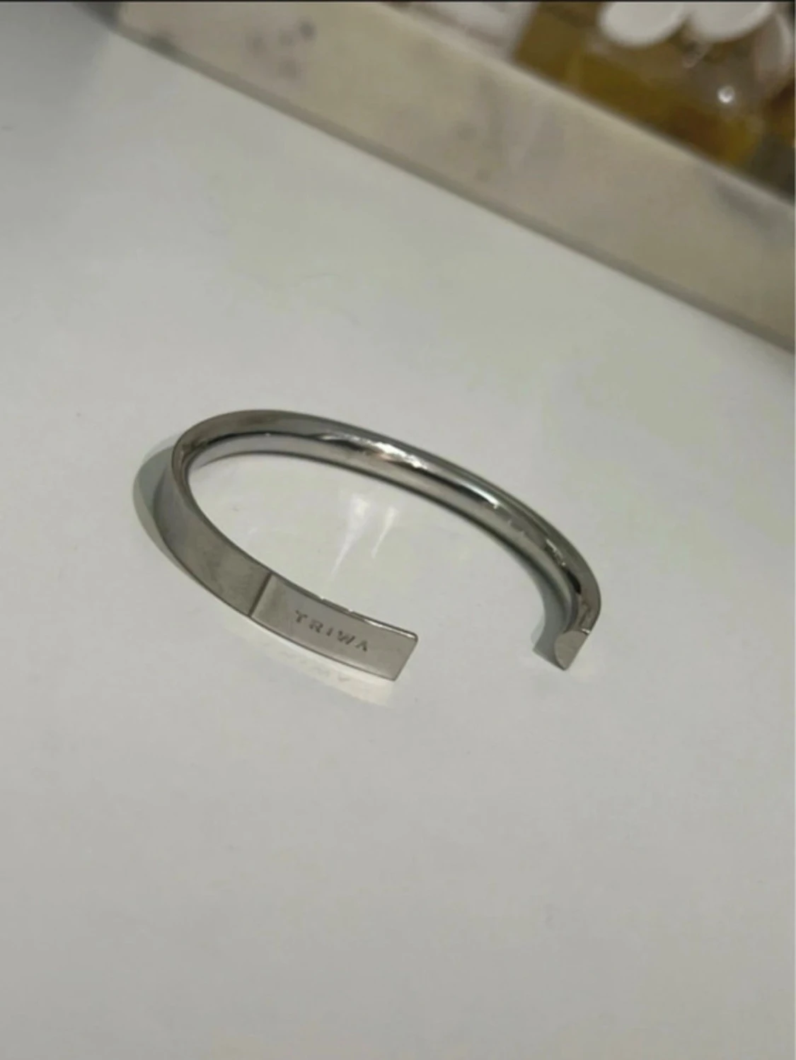 Silvrigt armband från Triwa