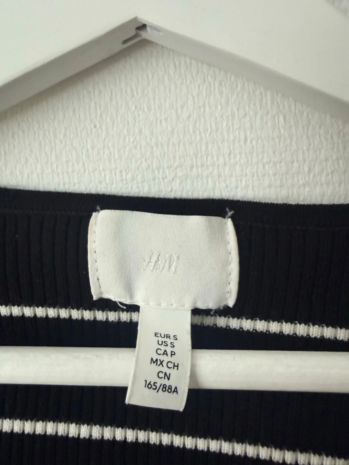 Svartvit randig ribbad topp H&M - 1