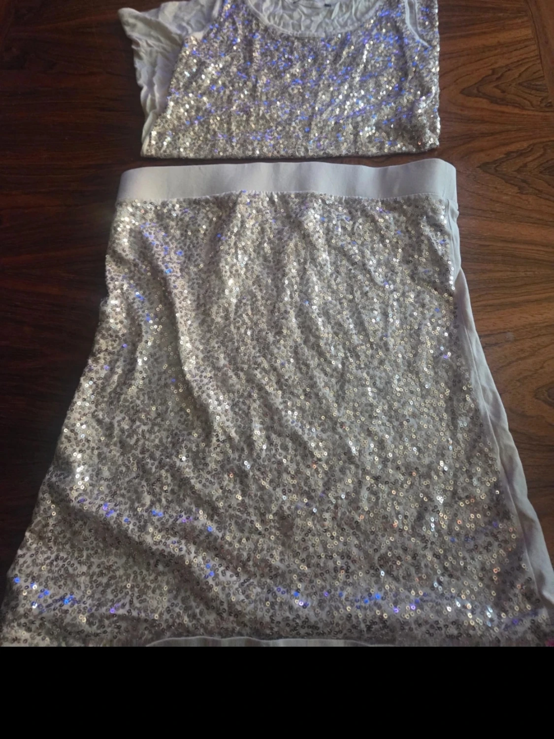 Glittrigt silverfärgat bodyset