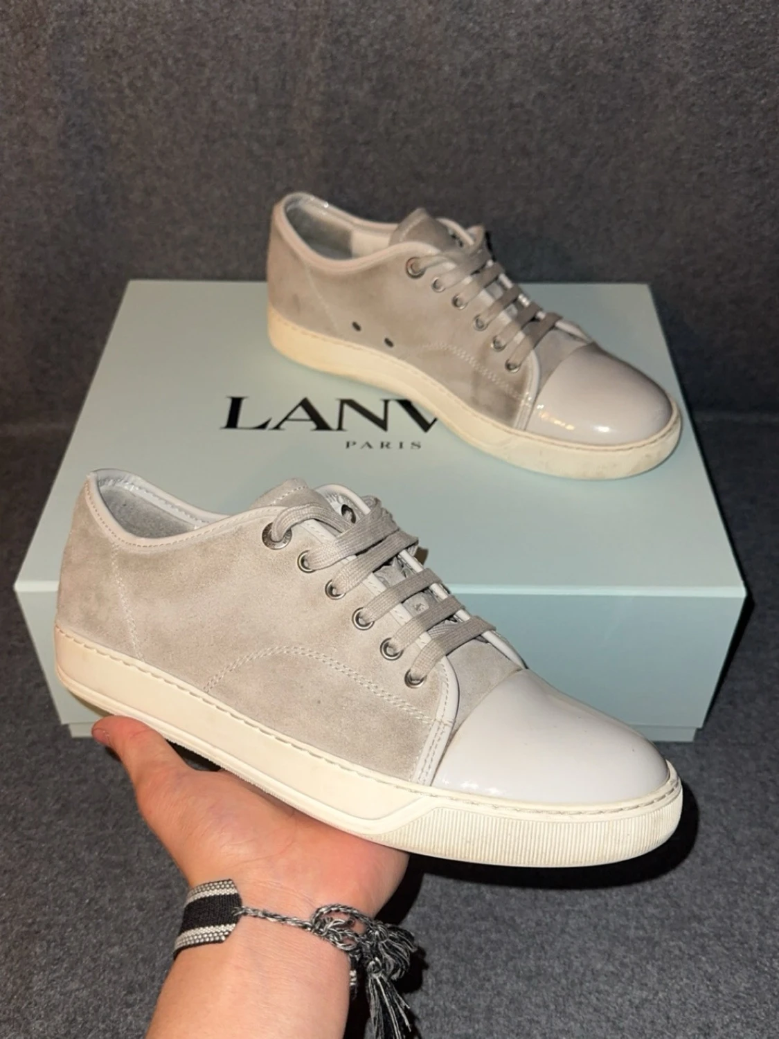 Grå sneakers från Lanvin - 2