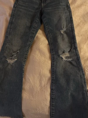 Jeans - Jeans från Gina tricot använda typ tre gånger priset kan diskuteras 