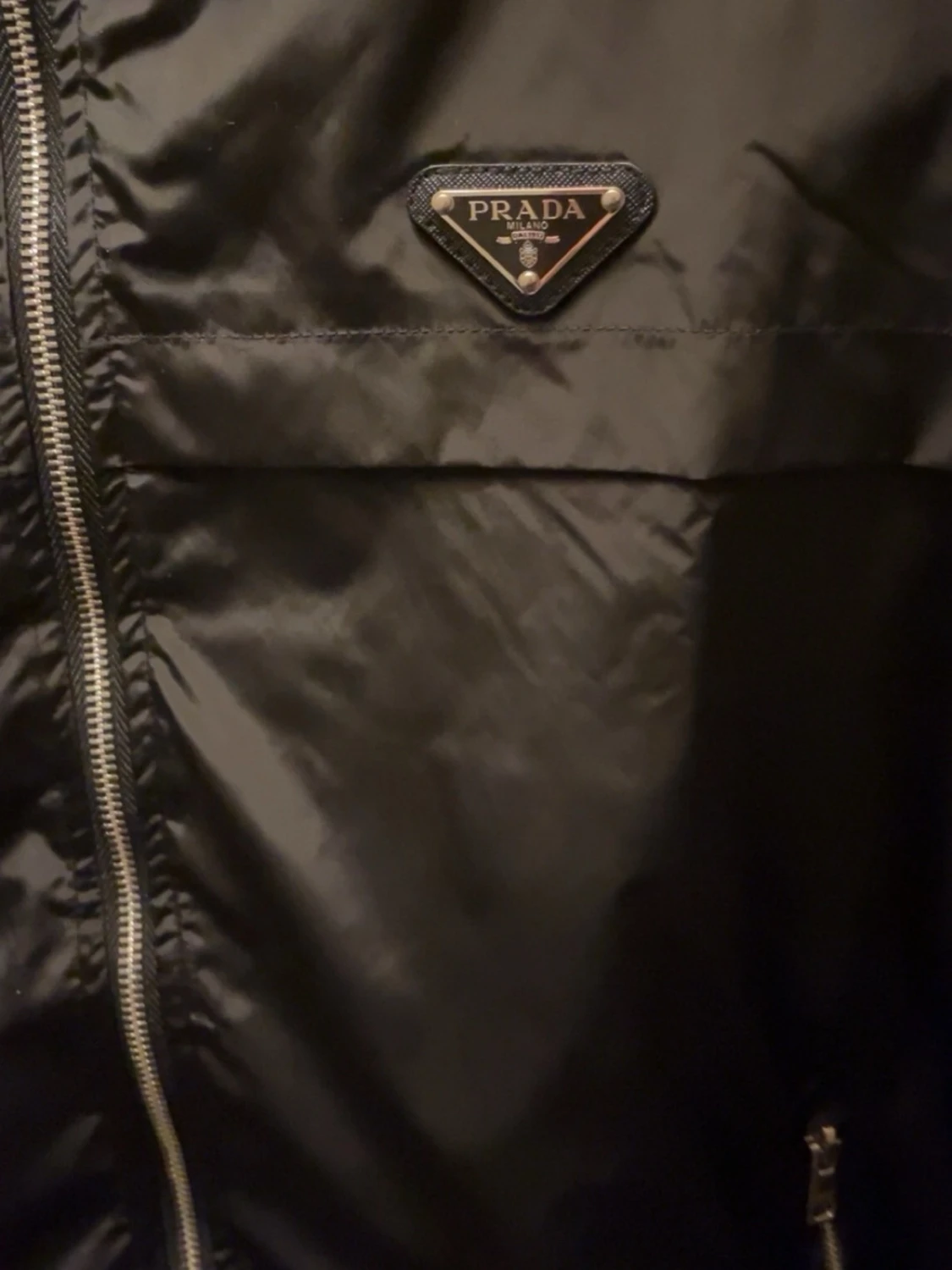 Svart vindjacka från Prada - 1