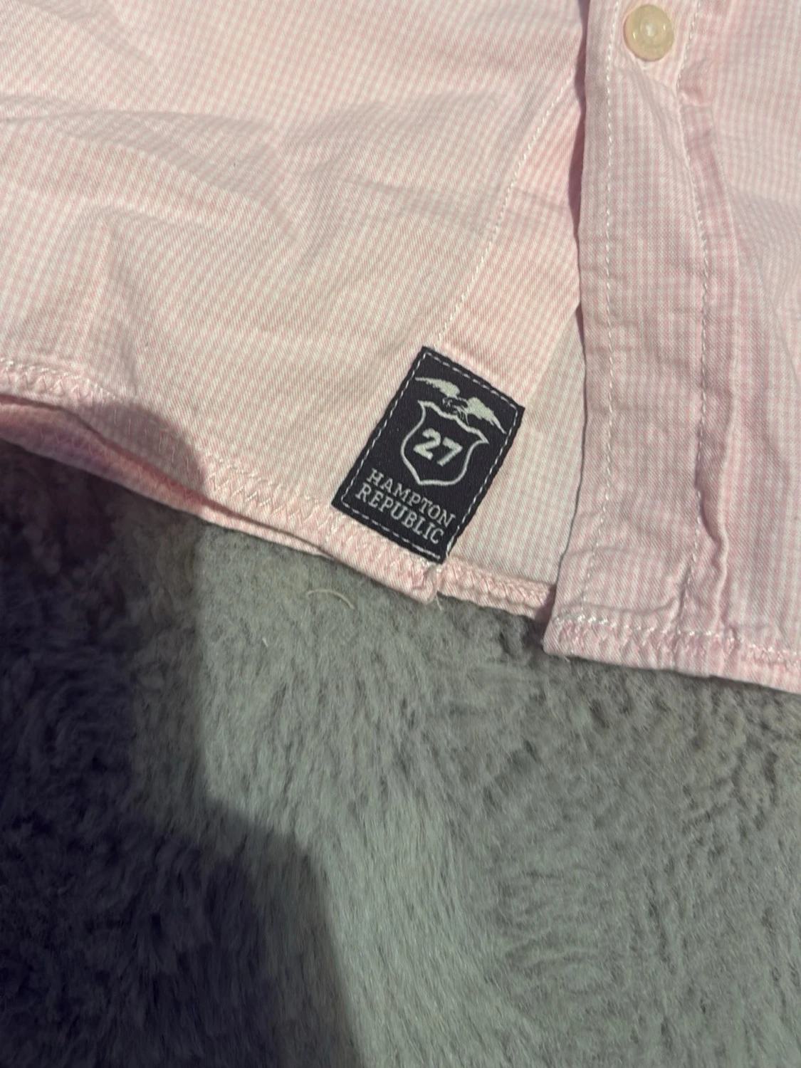 Ljusrosa skjorta från Hampton Republic - 1