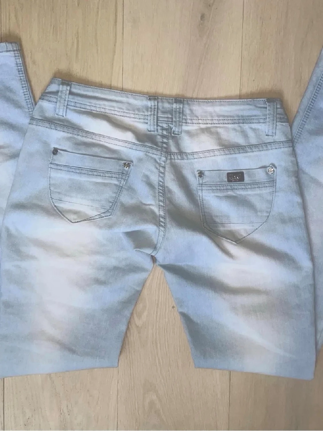 Ljusblå bootcut jeans från Replay - 1