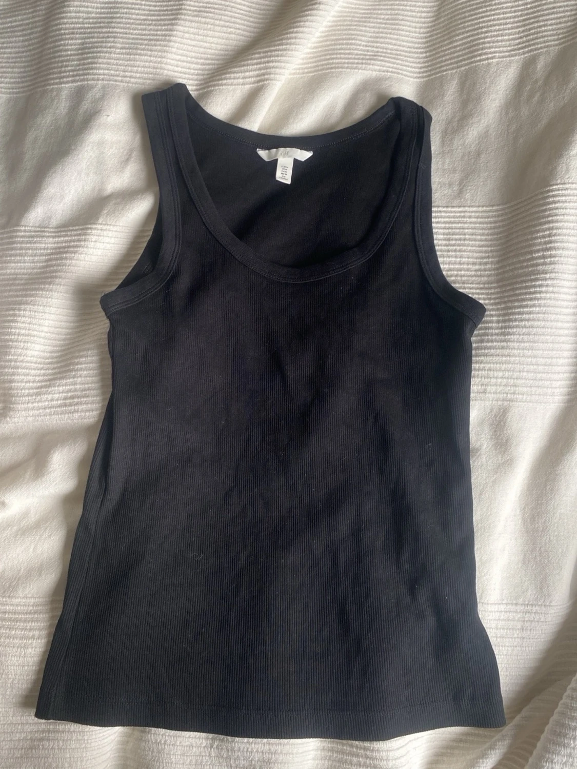 Svart ribbad linnetopp H&M