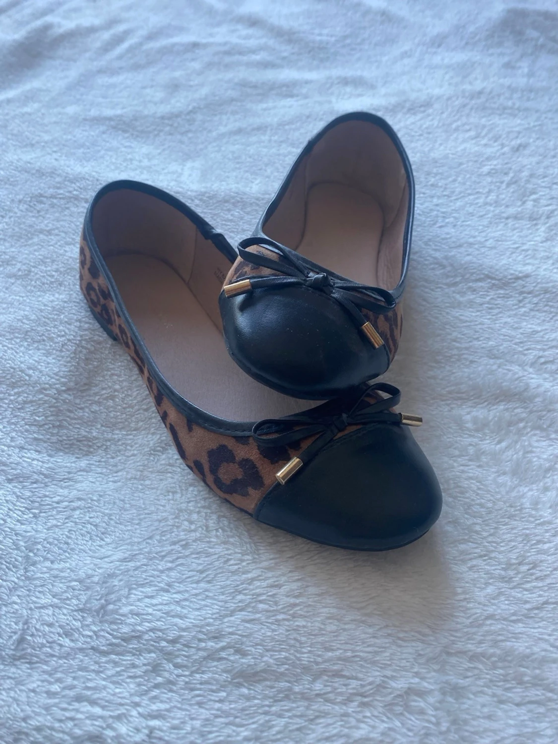 Leopardmönstrade ballerinaskor - 1