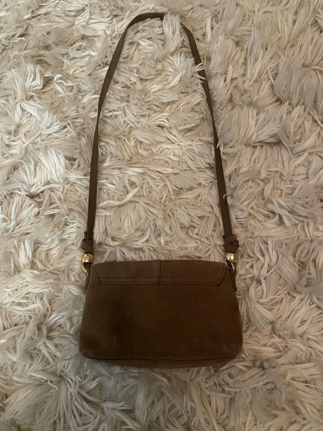 Brun axelväska i mocka - 2