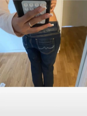 Lågmidjade pepe jeans  - Snygga pepe jeans som passar upp till 163. Skriv vid fler frågor!