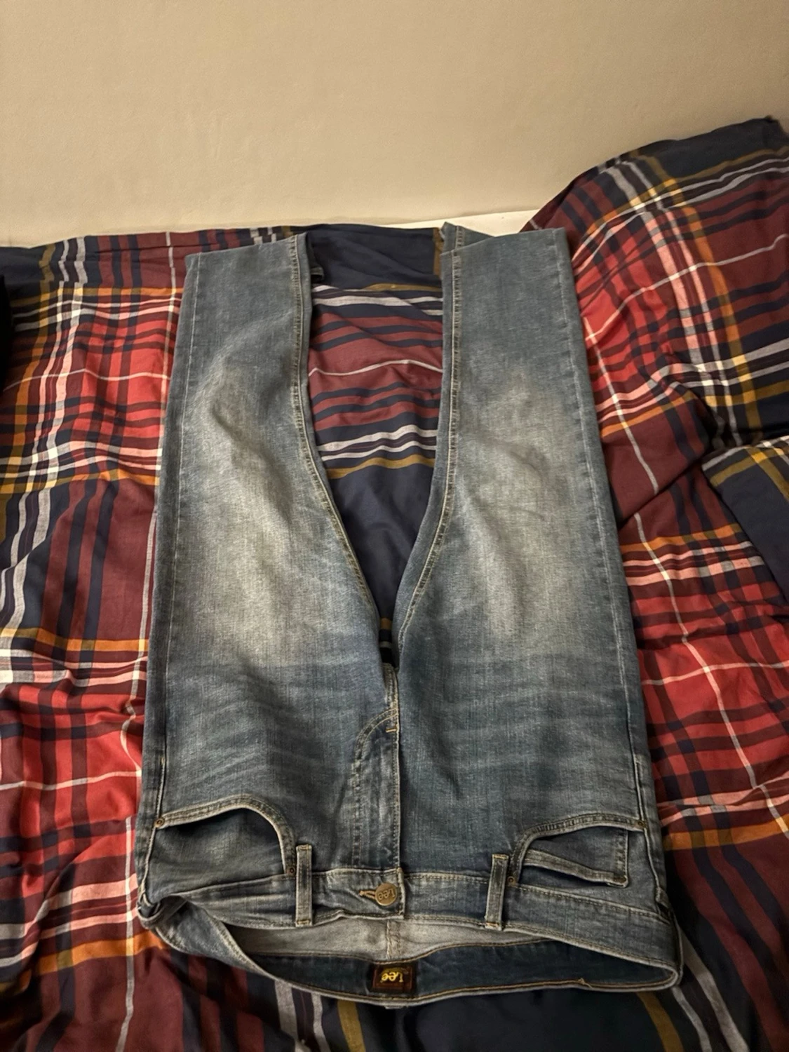 Blå Lee jeans med raka ben - 1