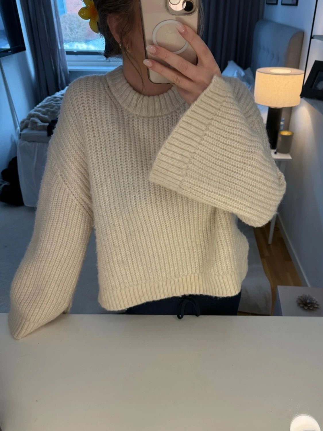 Stickad tröja - 1