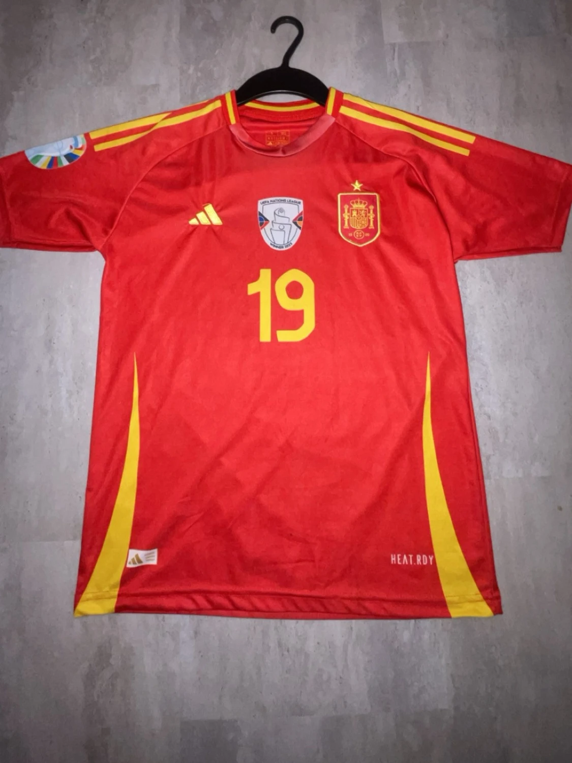Spaniens matchtröja Lamine Yamal #19