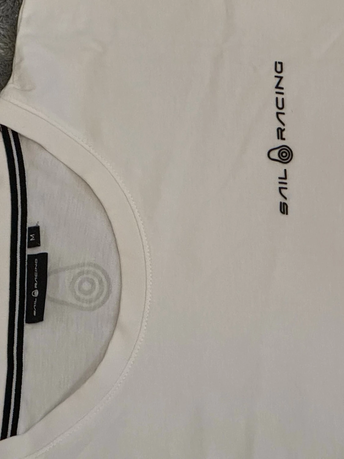 Vit t-shirt från Sail Racing M - 1