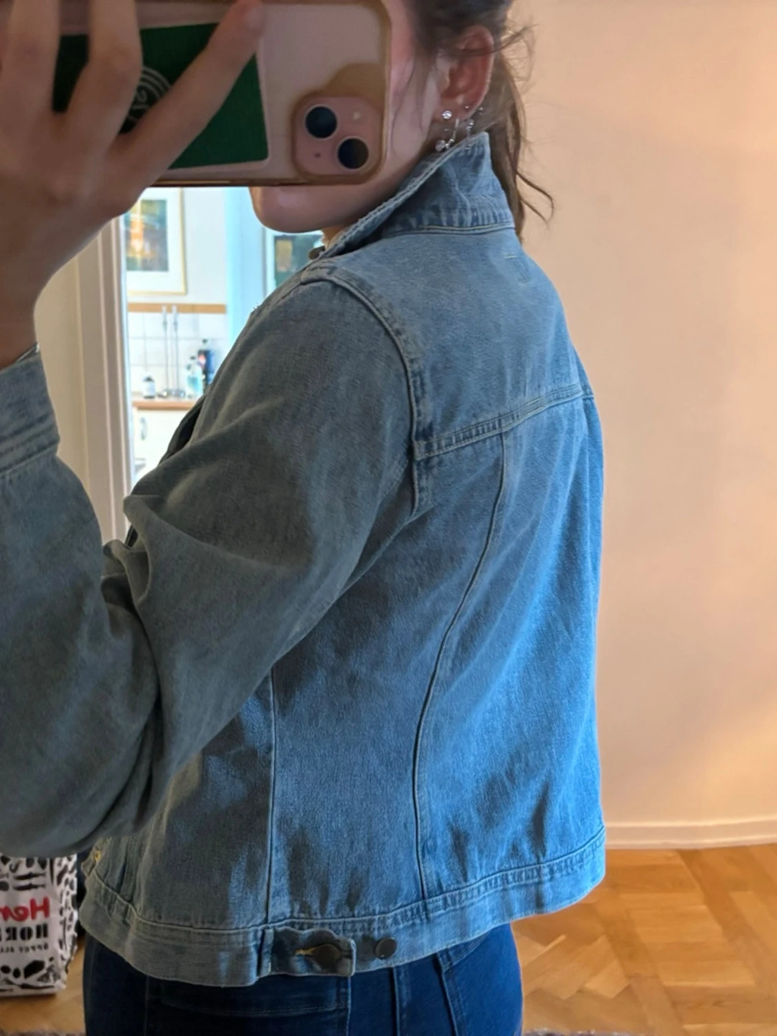 Ljusblå klassisk jeansjacka - 1