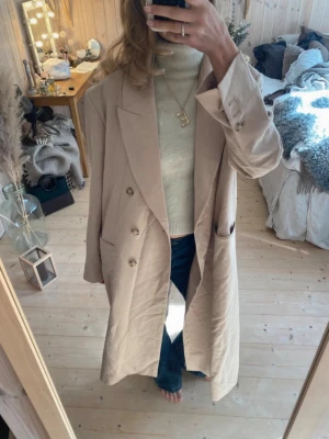 Kappa / trenchcoat  - SÅÅ snygg