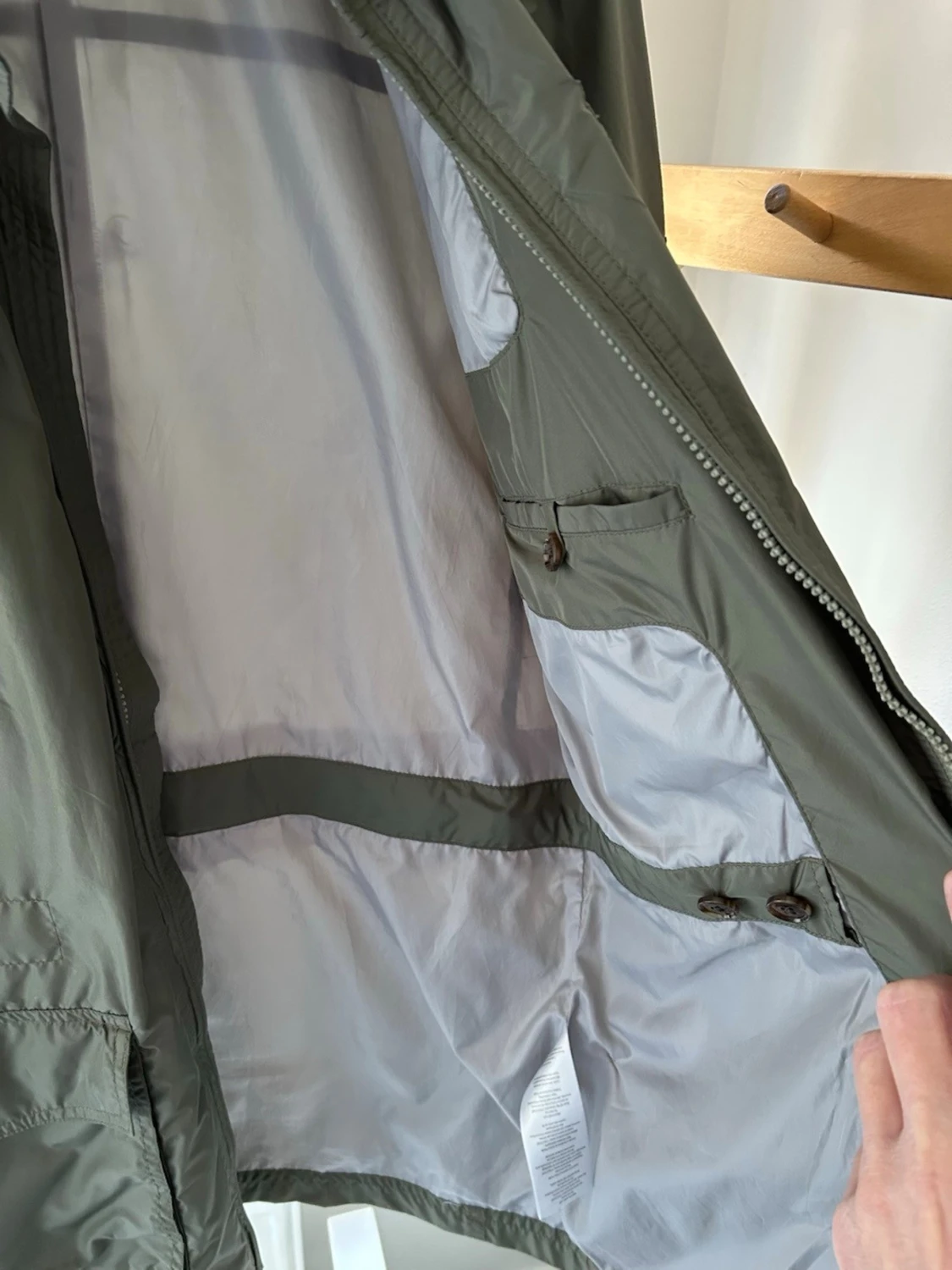 J.Lindberg jacka  - 4