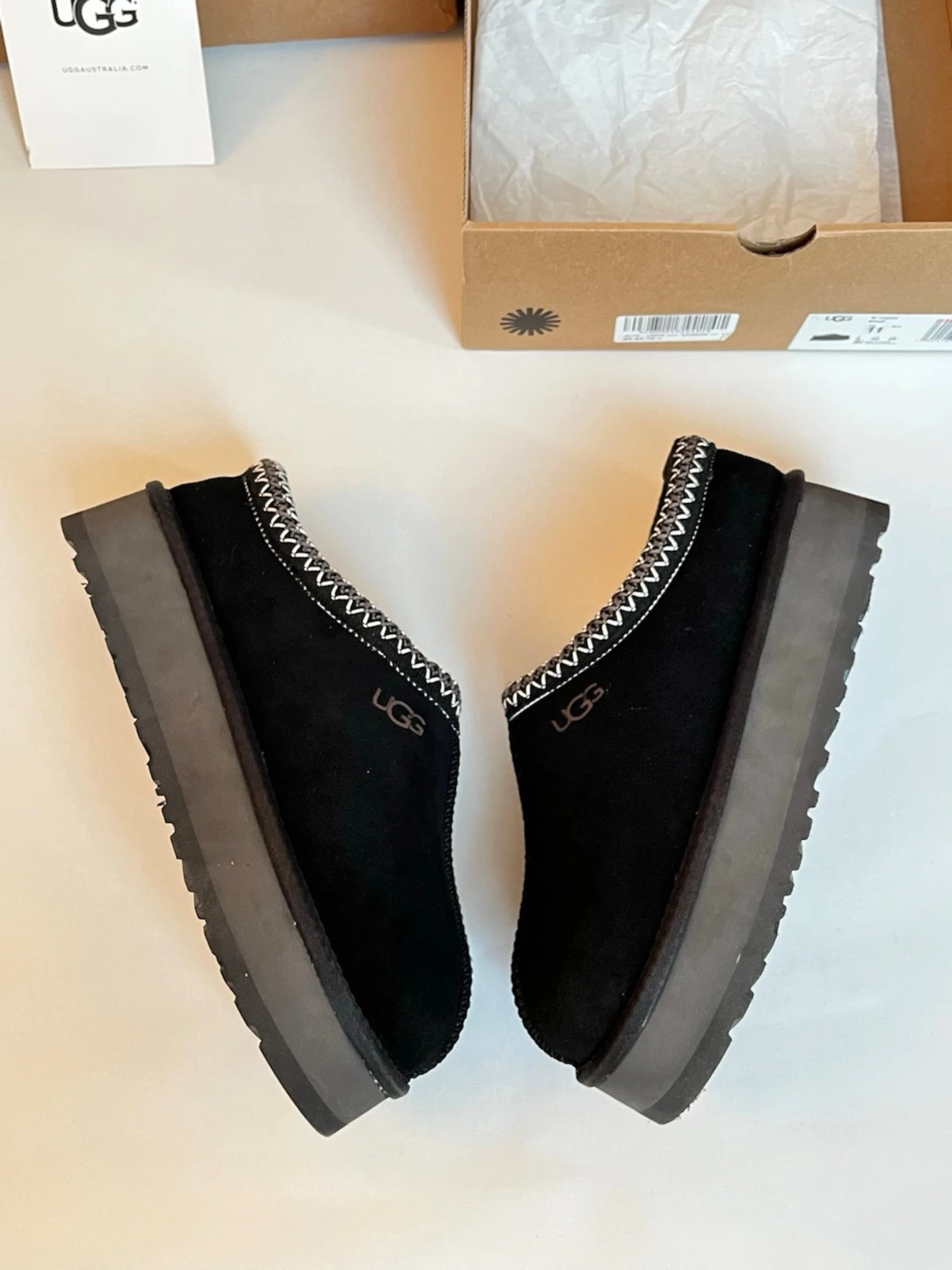 Svarta UGG tofflor med platåsula - 1