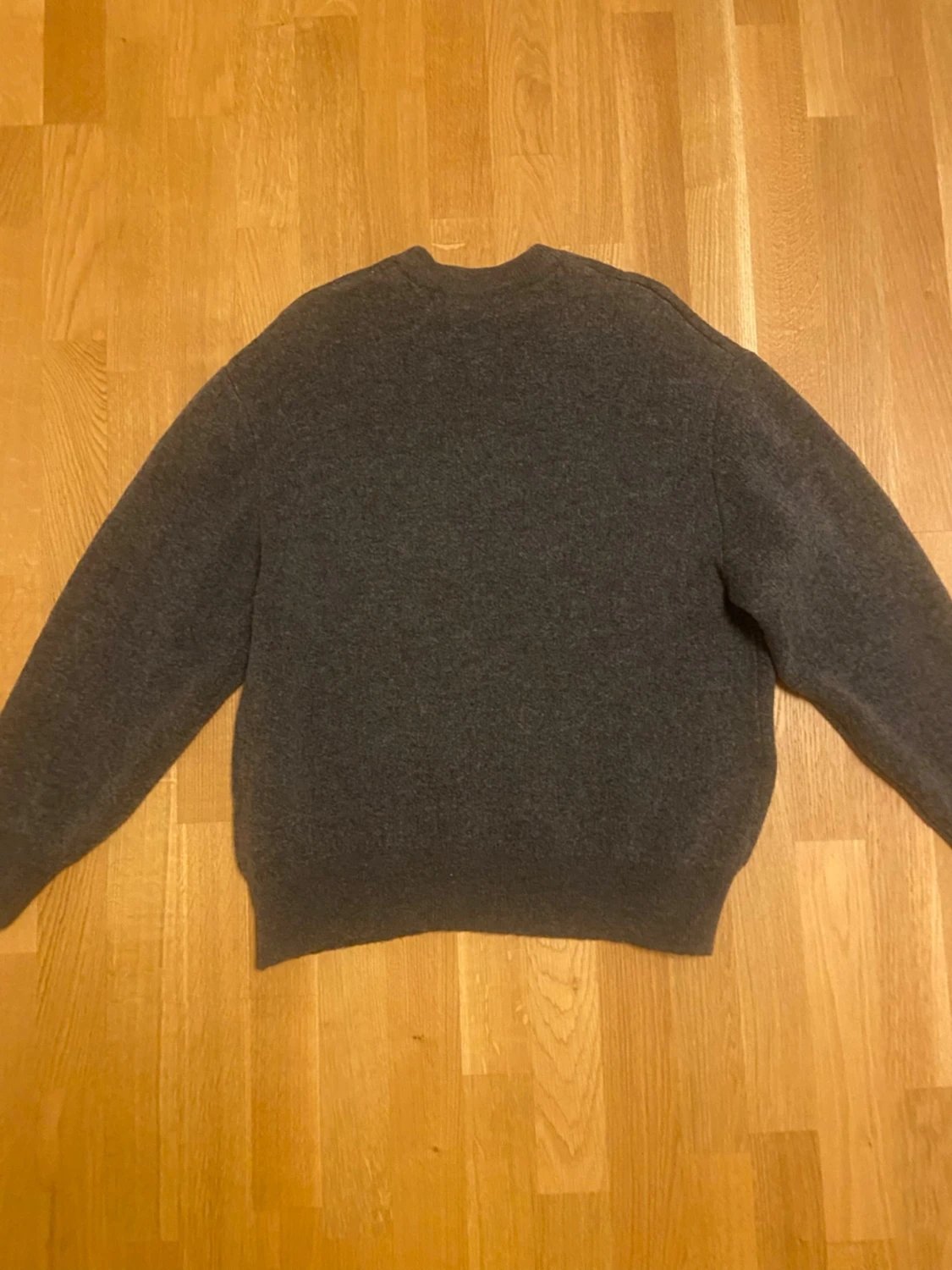 Grå Lacoste Stickad Tröja - 1