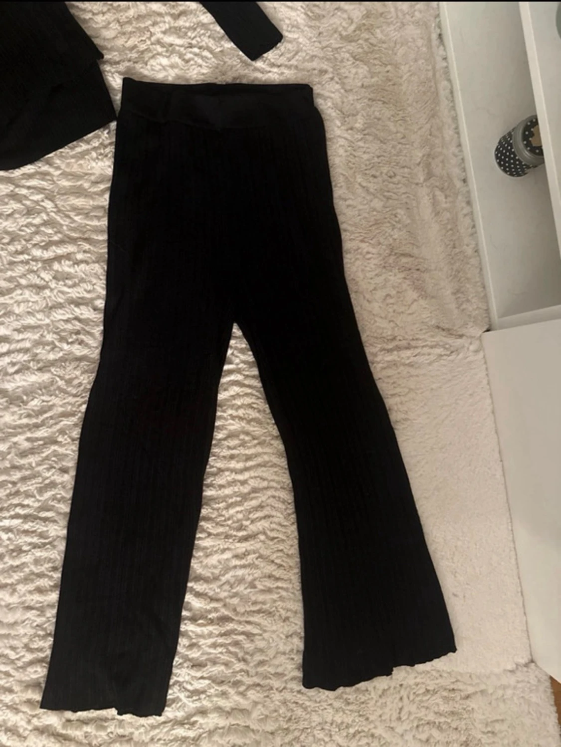 Svart ribbat set från LC Wakiki - 3