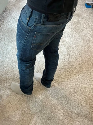 Replay Jeans - Replay Jeans | Bra skick | Storlek 32/32 | Pris - 499kr | Modellen är ca 179cm lång | Hör av dig vid minsta fråga eller fundering!!
