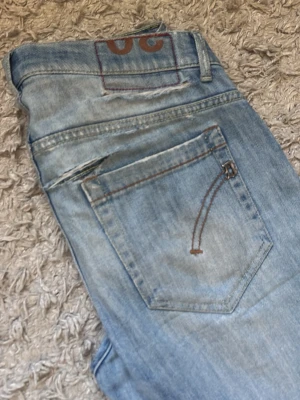 Dondup George Jeans - | Skick: 7/10 | Modell: 172cm 65kg | Vad inkluderas: Enbart Jeansen | Nypris: 3 800kr |